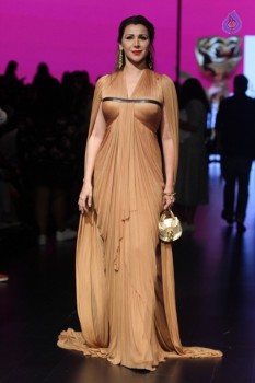 Celebrities at LFW Winter Festive 2016 - 32 of 42