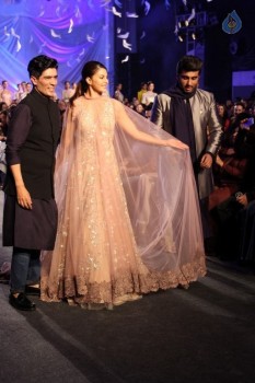 Celebrities at Manisha Malhotra LFW 2016 Show - 4 of 52