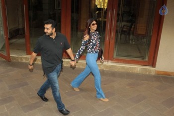 Celebrities at Meet Sanjay Dutt Home - 24 of 42