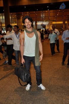 Celebrities at Mumbai Airport  - 16 of 20