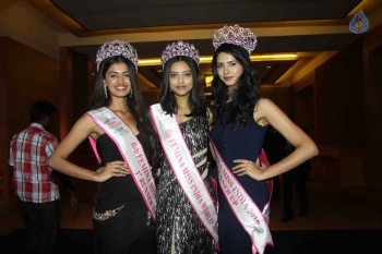 Celebrities at NRI of the Year Awards 2016 - 26 of 40