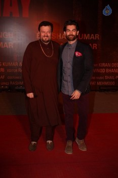 Celebrities at Red Carpet of Film Sarabjit - 52 of 77