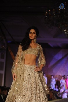 Celebrities at Sahachari Foundation Fashion Show - 33 of 41