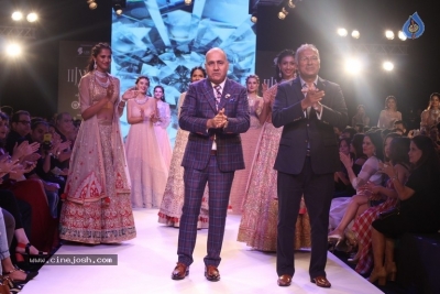 Celebrities at The Indias International Jewellery Week 2017 - 3 of 21