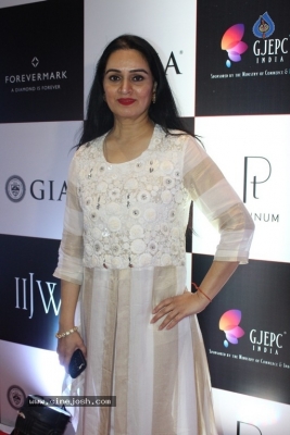 Celebrities at The Indias International Jewellery Week 2017 - 13 of 21