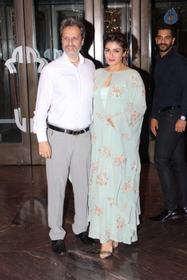 Celebrities at Zaheer Khan Engagement Party - 40 of 43