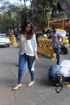 Celebrities Cast Their Vote in BMC Election 2017 - 3 of 54