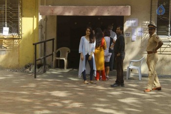 Celebrities Cast Their Vote in BMC Election 2017 - 22 of 54