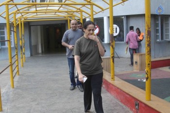 Celebrities Cast Their Vote in BMC Election 2017 - 30 of 54