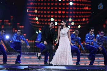 Celebrities Perform at Umang 2017 Show - 7 of 97
