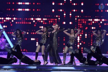 Celebrities Perform at Umang 2017 Show - 16 of 97