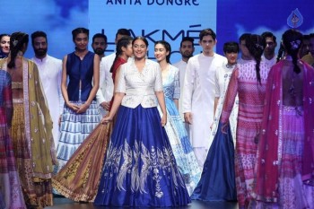 Celebrities Snapped on Day 3 of LFW Summer Resort 2016 - 26 of 57