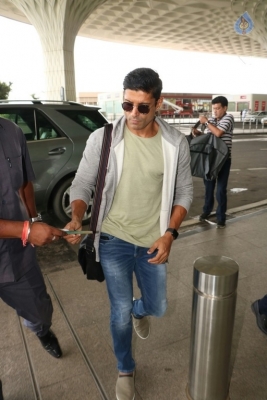 Celebrities Spotted at Airport - 39 of 41