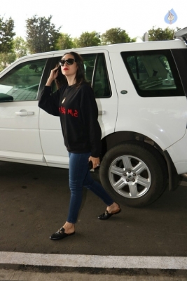 Celebrities Spotted at Airport - 4 of 21