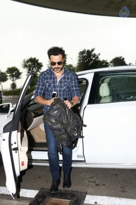 Celebrities Spotted at Airport - 22 of 42