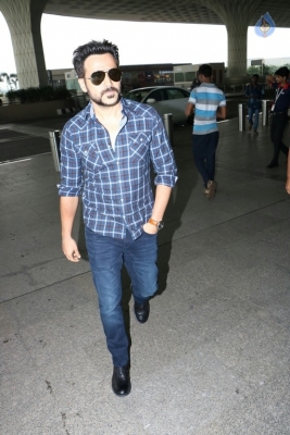 Celebrities Spotted at Airport - 29 of 42