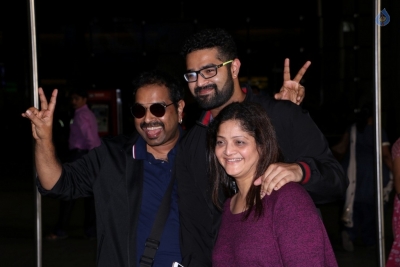 Celebrities Spotted At Airport - 12 of 21