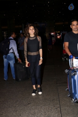 Celebrities Spotted at Airport Returns From IIFA - 36 of 84