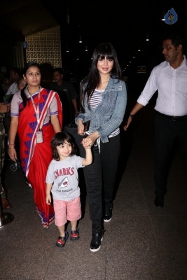 Celebrities Spotted at Airport Returns From IIFA - 73 of 84