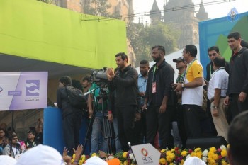 Celebrities Spotted at The Mumbai Marathon 2017 - 5 of 26