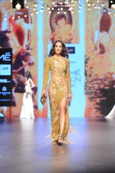 Celebrities Walks the Ramp at LFW 2016 - 6 of 60