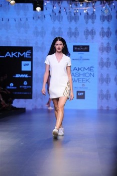 Celebrities Walks the Ramp at LFW 2016 - 30 of 60