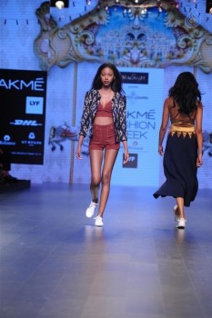 Celebrities Walks the Ramp at LFW 2016 - 47 of 60