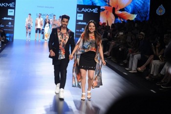 Celebrities Walks the Ramp at LFW 2016 - 52 of 60
