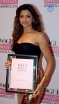 Celebs at Vogue Beauty Awards 2012 - 15 of 27
