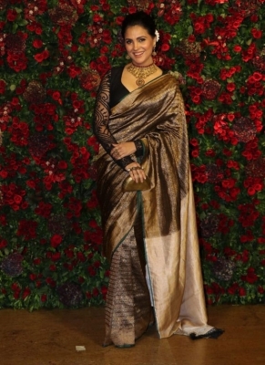 Deepika - Ranveer Mumbai Reception  - 26 of 93