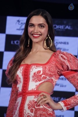 Deepika Unveils Loreal Paris New Cannes Collection 2017 - 19 of 19