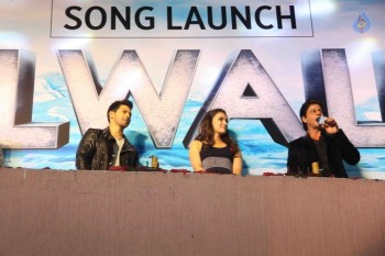 Dilwale Film Gerua Song Launch - 25 of 42