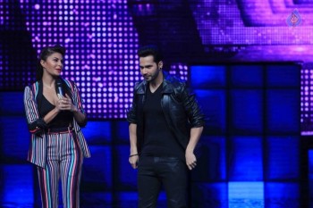 Dishoom Promotion at Star Plus Dance Show - 13 of 37