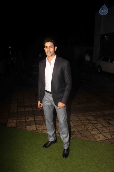 Divyanka and Vivek Wedding Party - 28 of 42