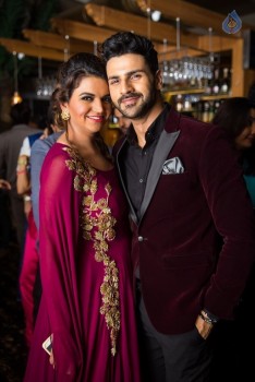 Divyanka and Vivek Wedding Party - 40 of 42
