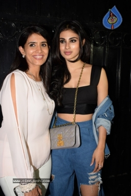 Ekta Kapoors Bash At Her Juhu Bungalow Photos - 13 of 21