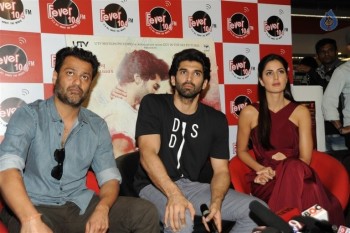 Fitoor Team at Fever FM Studios - 17 of 21