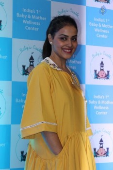 Genelia at Baby and Mother Wellness Centre Launch - 5 of 33