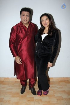 Govinda Snapped with Daughter Tina Ahuja - 15 of 18