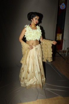 Hair and Makeup Fiesta By Bharat and Dorris - 24 of 84