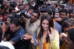 Kareena Heroine Music Launch at Siddhivinayak Temple - 3 of 45