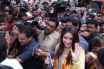 Kareena Heroine Music Launch at Siddhivinayak Temple - 12 of 45