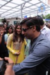 Kareena Heroine Music Launch at Siddhivinayak Temple - 22 of 45