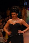 Hot Celebs at IIJW 2012 Show - 12 of 238