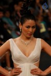 Hot Celebs at IIJW 2012 Show - 191 of 238