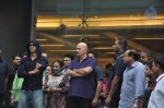 Hrithik Roshan Discharged Photos - 23 of 37