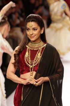 India International Jewellery Week 2015 Show  - 78 of 126