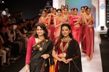 India International Jewellery Week 2015 Show  - 108 of 126