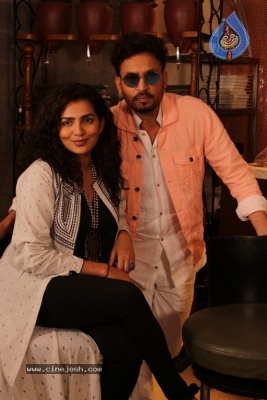 Irrfan Khan n Parvathy Promotes Qarib Qarib Singlle - 8 of 11