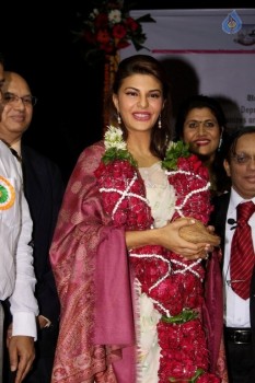 Jacqueline gets Felicitated at Mumbai University  - 37 of 50